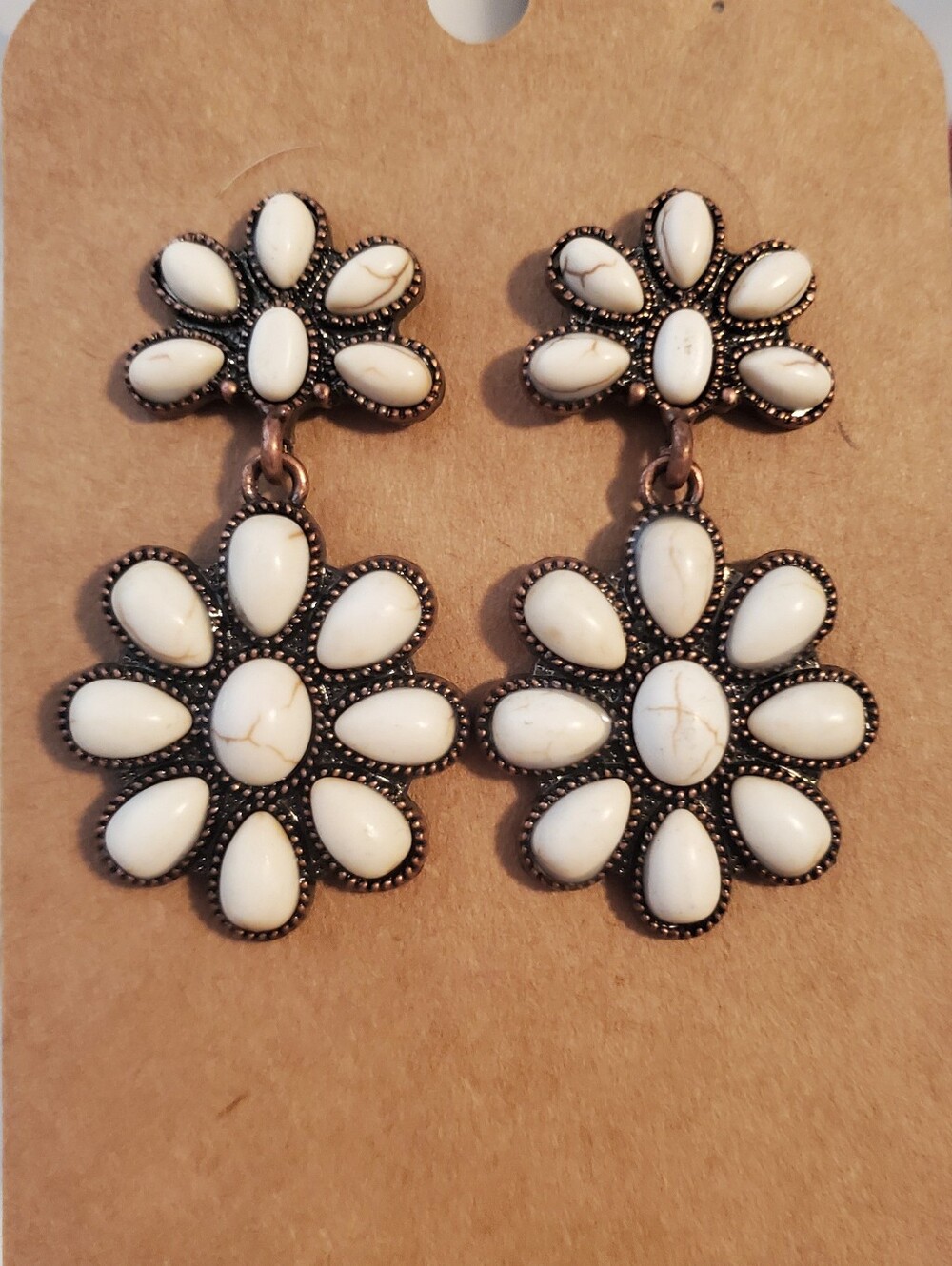 White Floral Drop Earrings With Metal Detailing